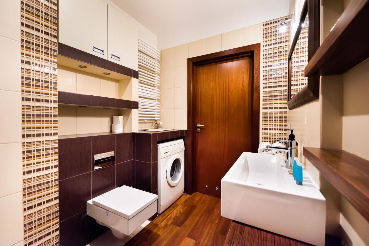Bemowo Green Wood Apartment Varsovia Exterior foto