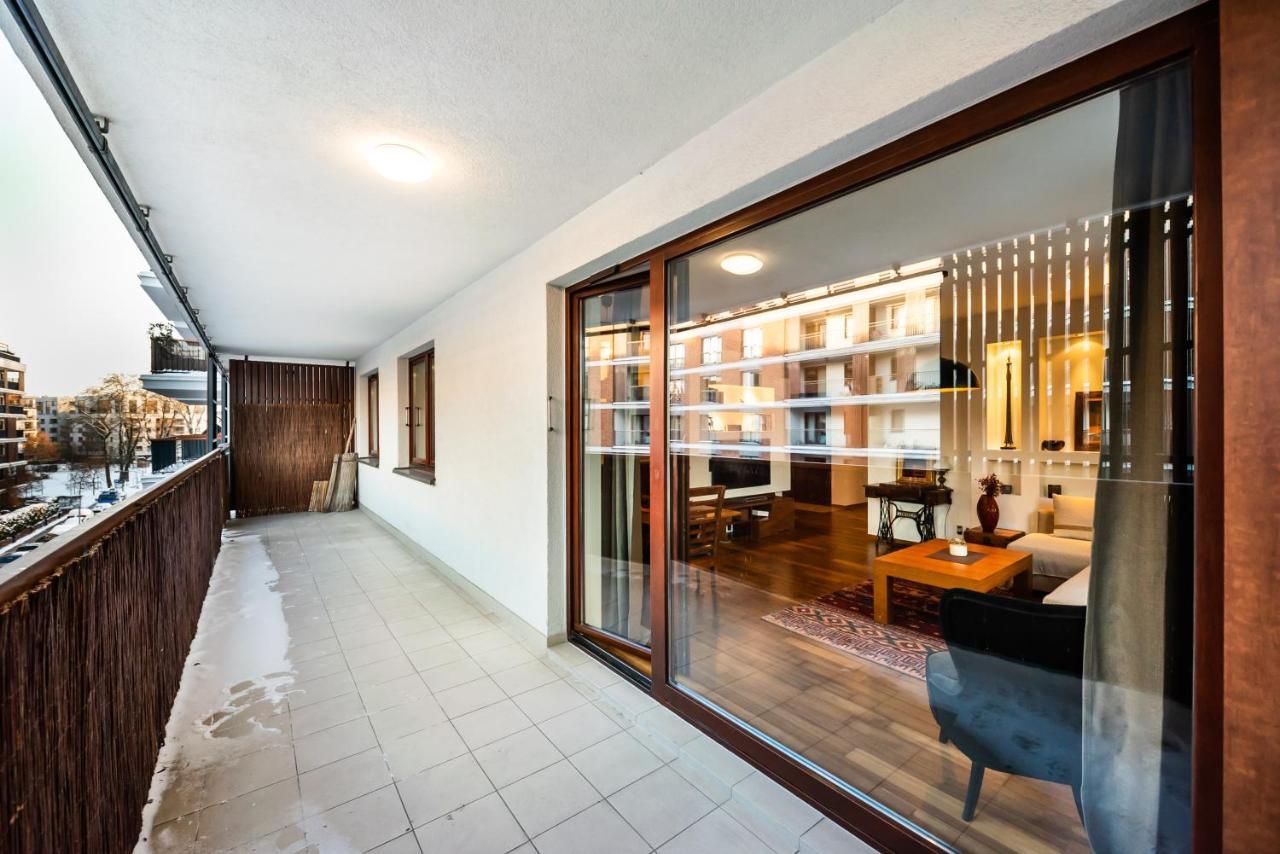 Bemowo Green Wood Apartment Varsovia Exterior foto